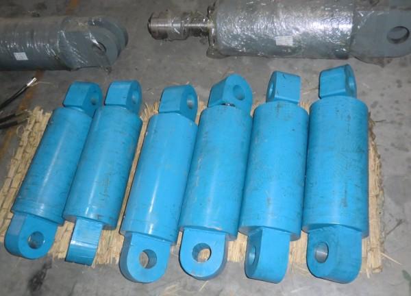 泸州液压油缸 zimg.jpg